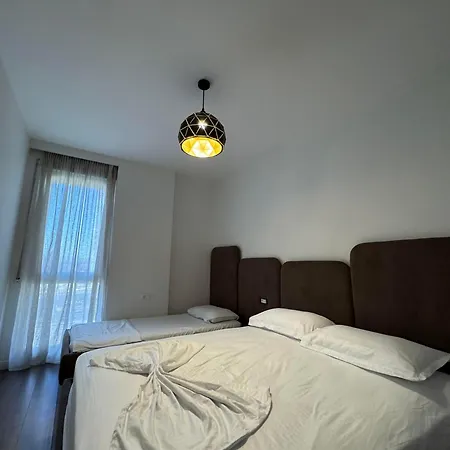 Primo Apartment *
