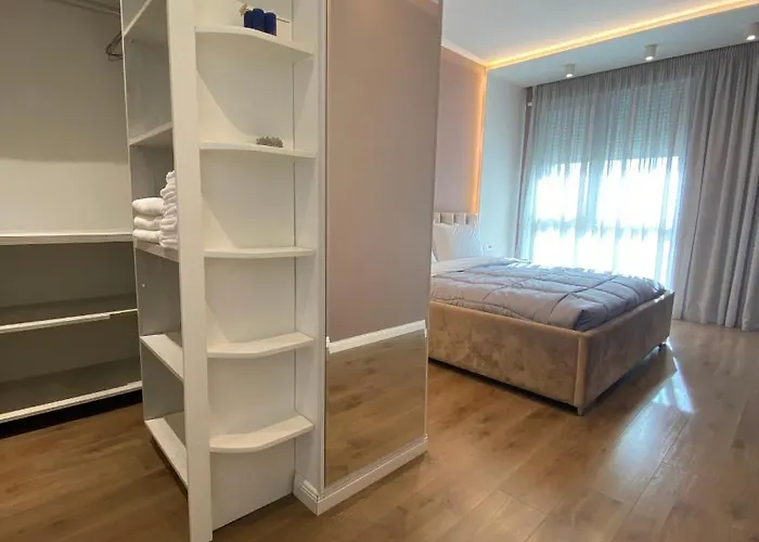 Primo Apartment *