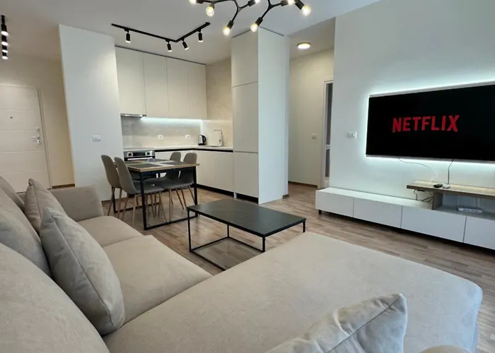 Primo Apartment *
