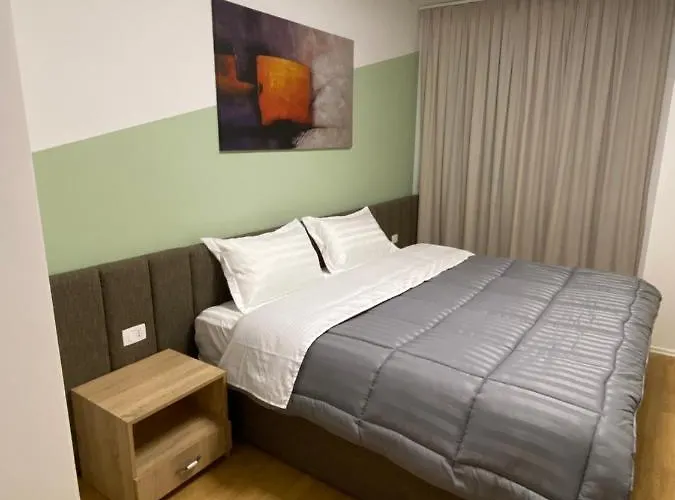 Apartament Primo *